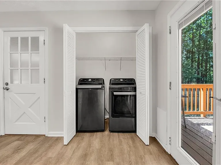 5722 Port Dr — Photo 17