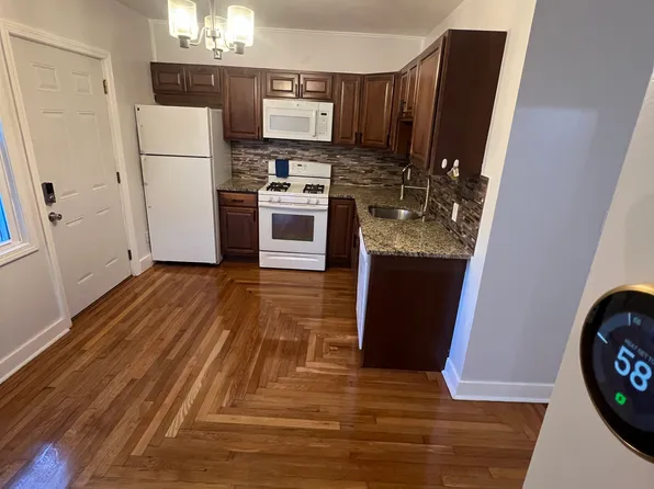 134 Walnut St APT 1, Brockton, MA 02301