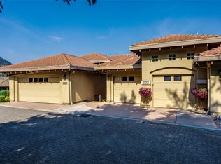 2361 Capistrano Dr, Kelowna, BC V1V2A6
