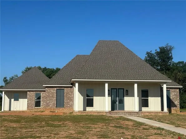 3047 Bayou Fields Dr, Alexandria, LA 71303