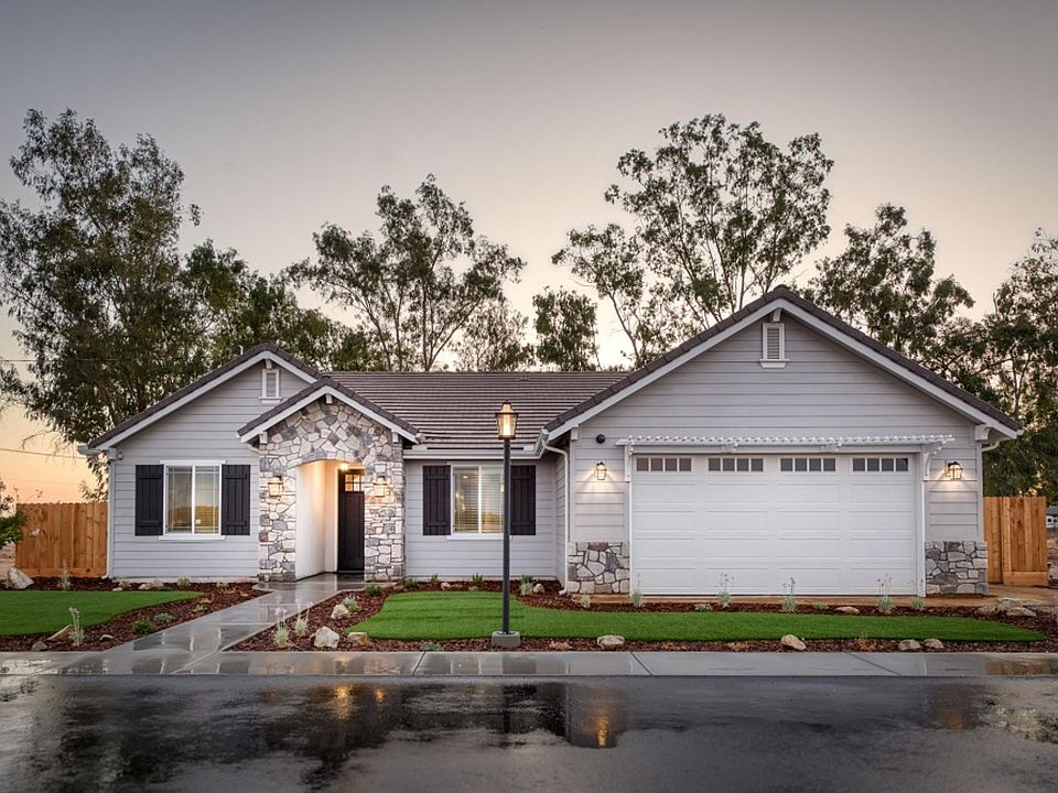 1st image of 34859 Avenue 12