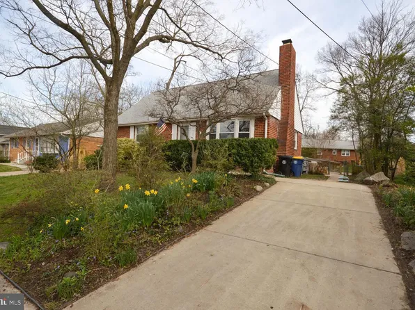 5807 Runford Dr, Hyattsville, MD 20784