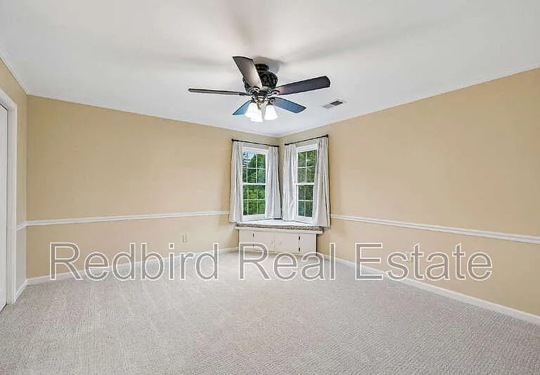 369 Dandridge Dr — Photo 23