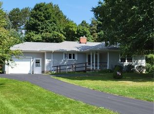 1681 Billington Rd, East Aurora, NY 14052