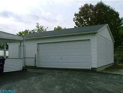 2nd image of 2641 Stoney Way