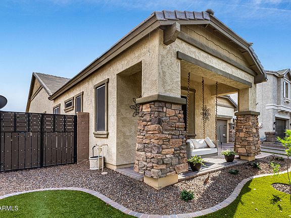 2nd image of 10555 E MENDOZA Avenue