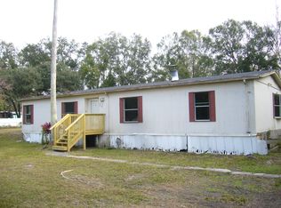 6102 Saddletree Dr, Zephyrhills, FL 33544