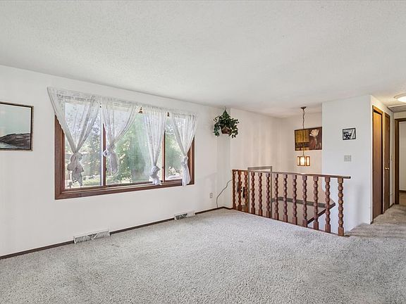 3rd image of 5505 Lucina Ave