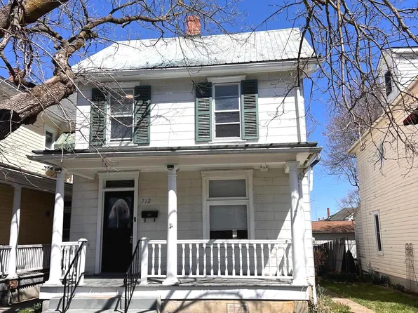 712 W John St, Martinsburg, WV 25401