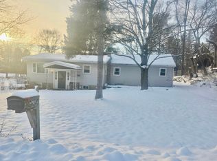 3668 Saint Mark Dr, Jackson, MI 49201