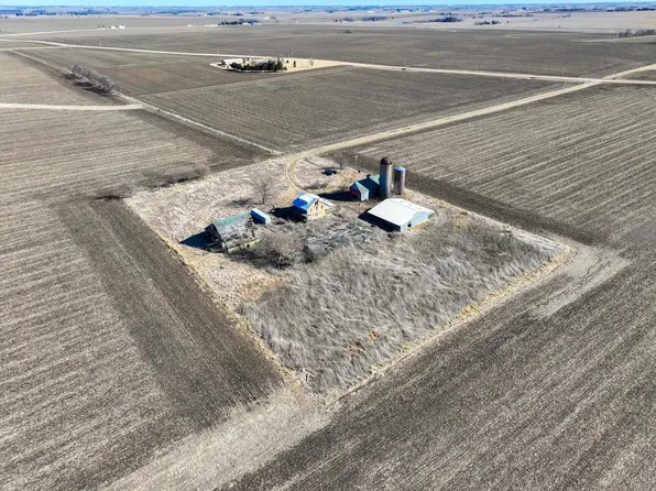 13244 E Lindenwood Rd, Kings, IL 61068