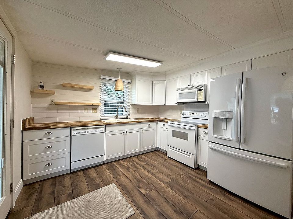 Completely Renovated 