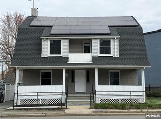 126 Essex St, Hackensack, NJ 07601