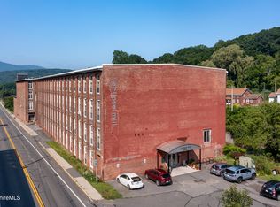 243 Union St APT 301, North Adams, MA 01247