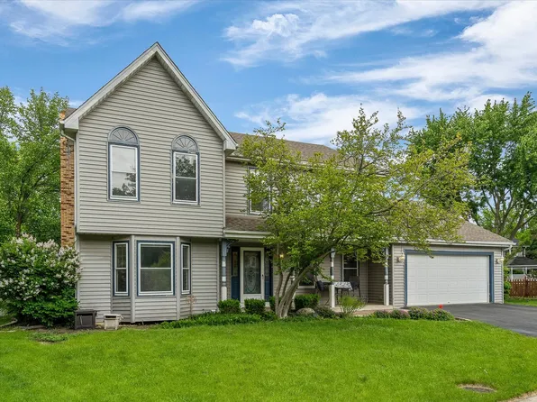 1545 London Ct, Naperville, IL 60563