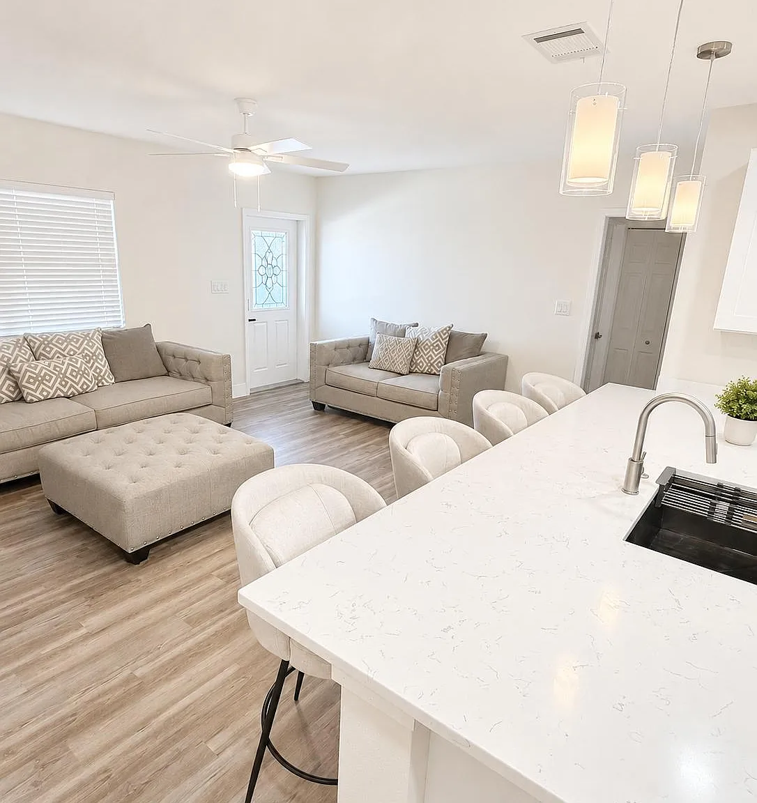 509 S Bayshore Dr — Photo 3