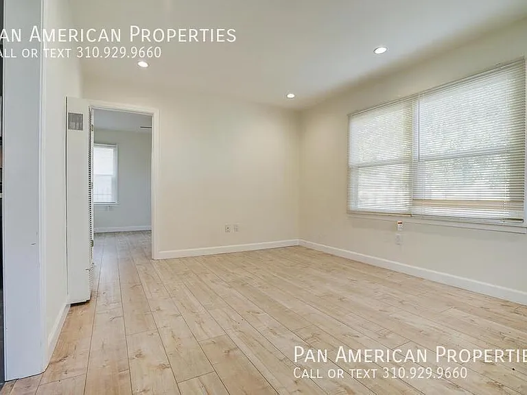 1741 Cedar Ave #3 — Photo 3