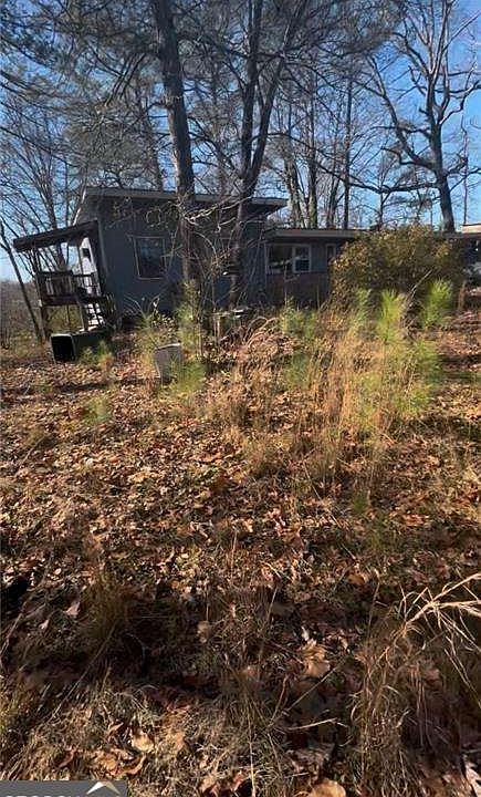 1st image of 2037 Parker Rd