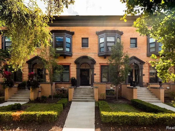 1637 Leverette St, Detroit, MI 48216