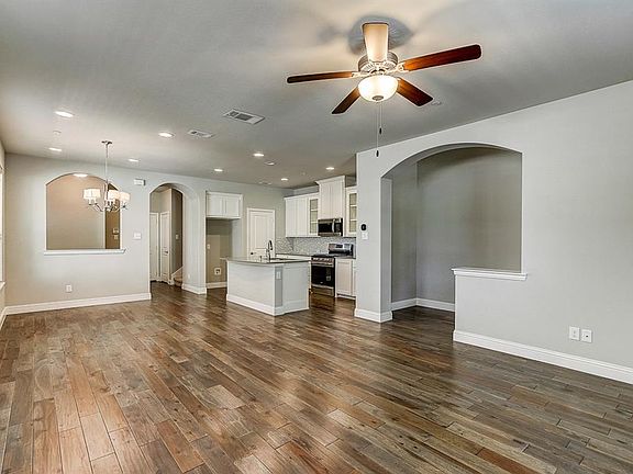5th image of 3101 Gaylord Dr