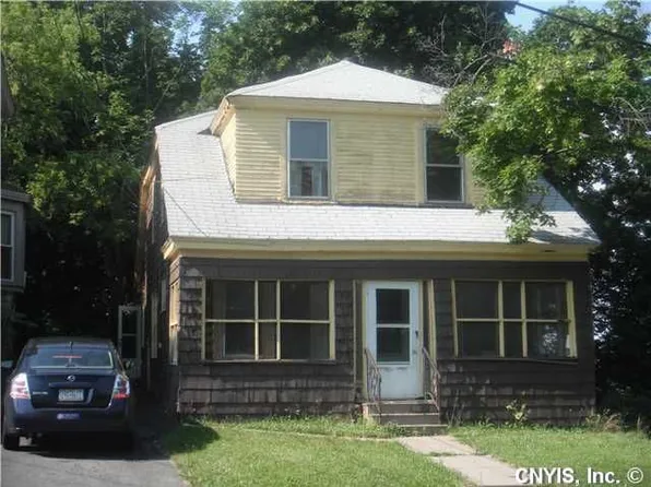 110 Fairfield Ave, Syracuse, NY 13207