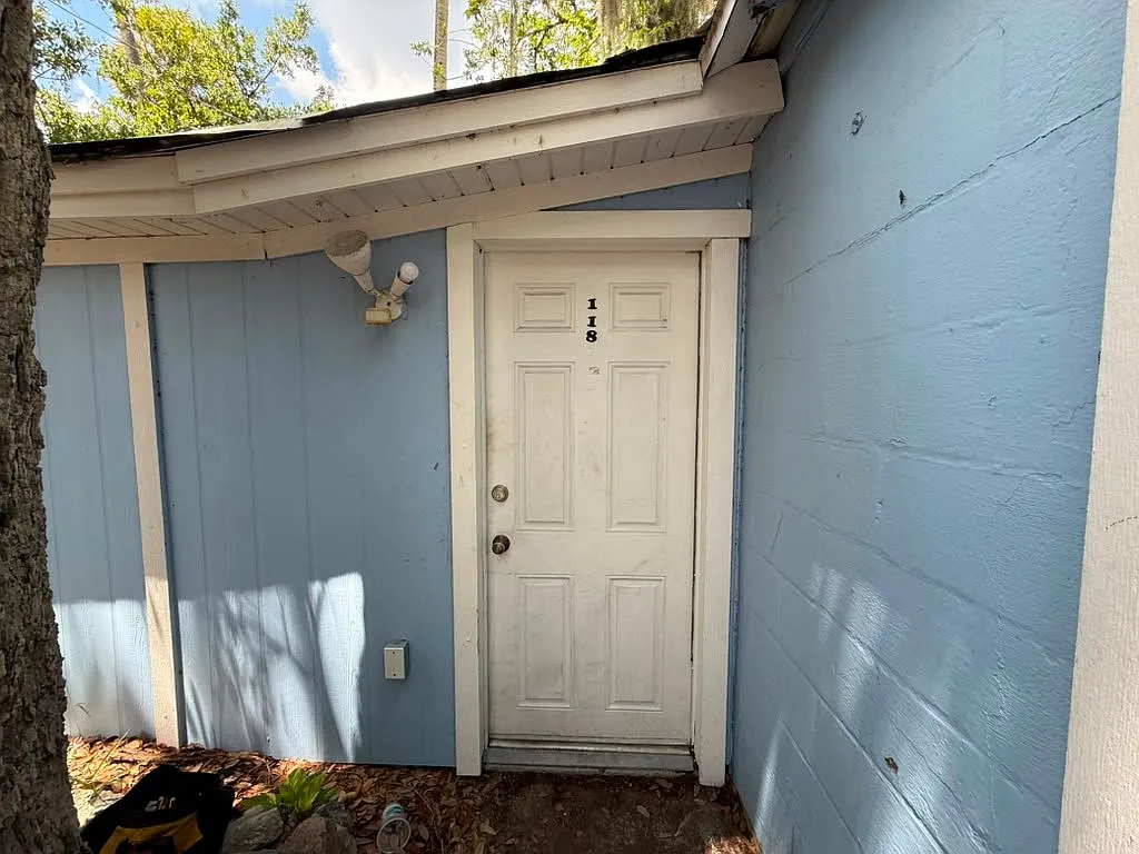 Cozy 1BR/1BA Home for Rent - 10 Min to the Beach - Daytona, FL - $700/Month — Photo 3