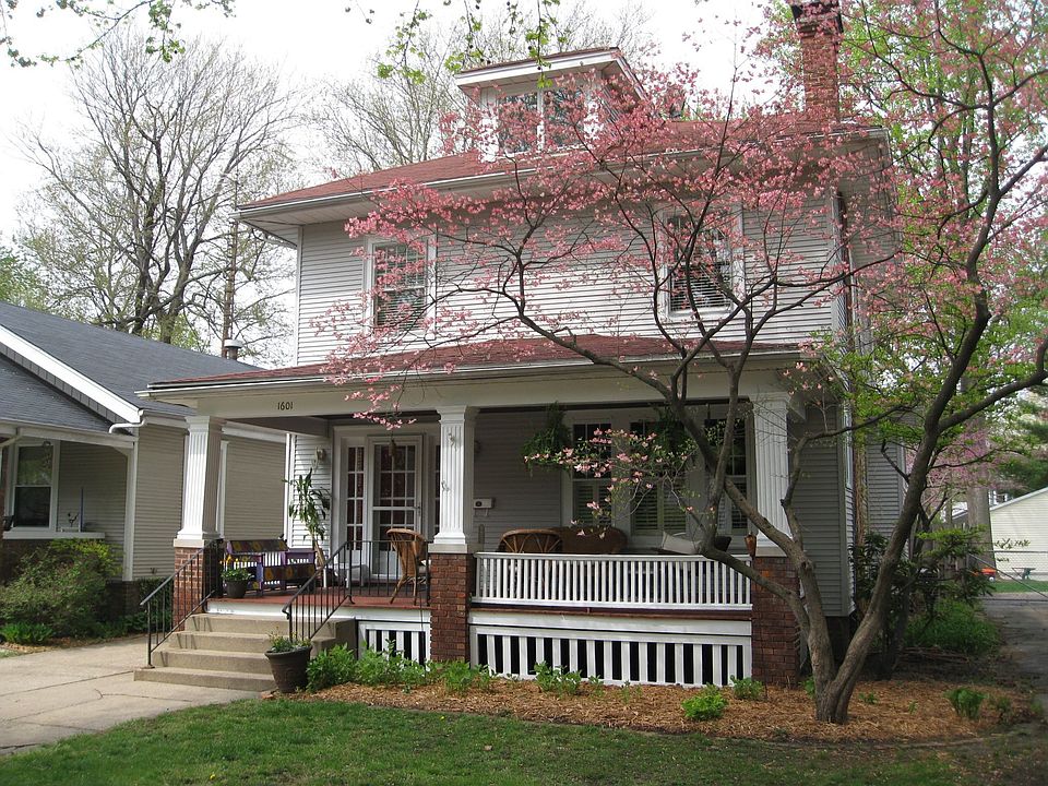 Front of house