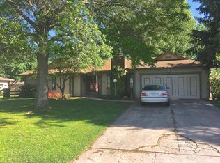 1822 E Lark St, Springfield, MO 65804