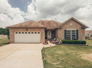 455 S Rocky Top St, Gallatin, TN 37066