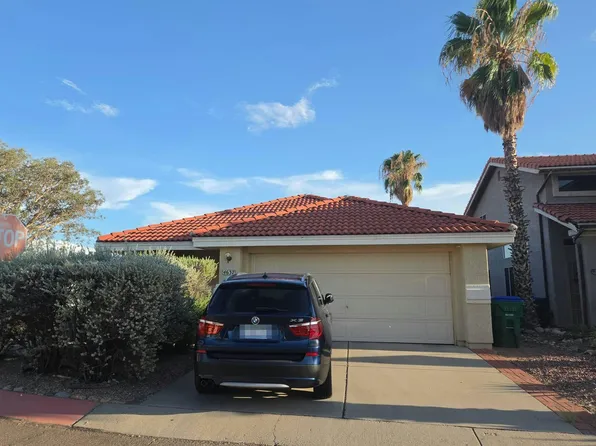 4637 W Weathervane St, Tucson, AZ 85741