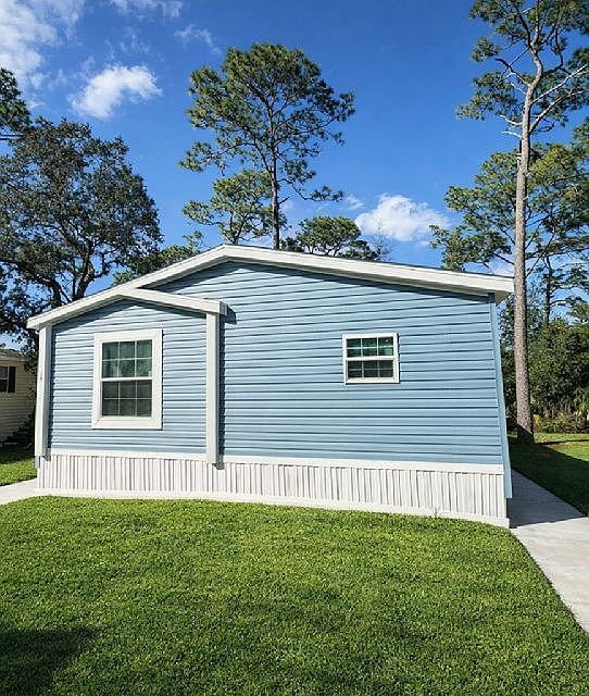 1st image of 17 Dottie St #212