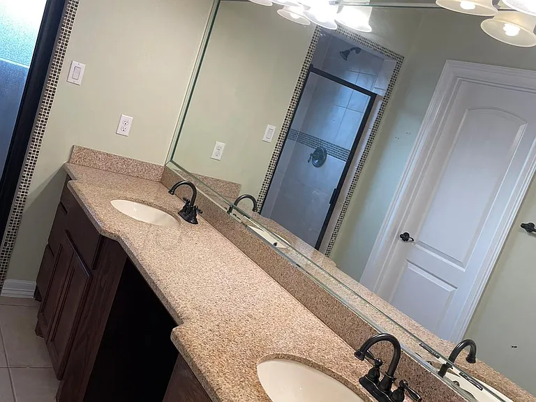 703 Edgewood Ave — Photo 10