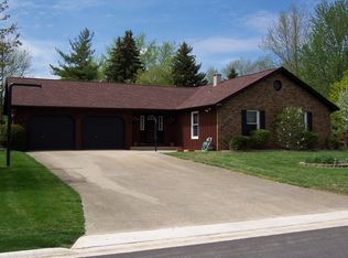 23712 Cottonwood Ln, Minooka, IL 60447