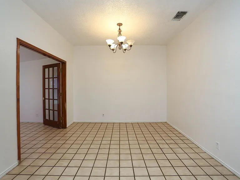 11009 Almond Park — Photo 10