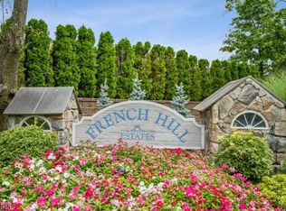 15 Matthew Rd, Wayne, NJ 07470