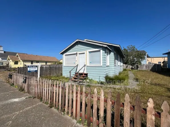 744 Stewart St, Fort Bragg, CA 95437