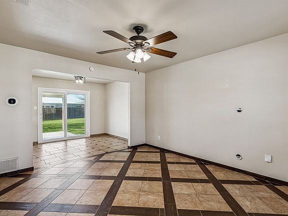 5th image of 7005 Green Ridge Trl