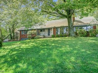 179 Crestwood Dr, South Orange, NJ 07079