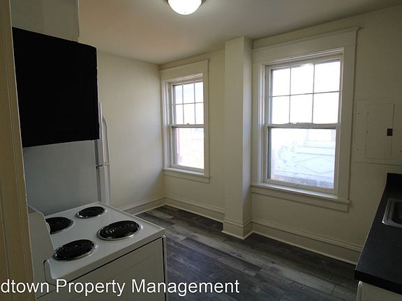 2nd image of 2429 N 2nd St APT 2