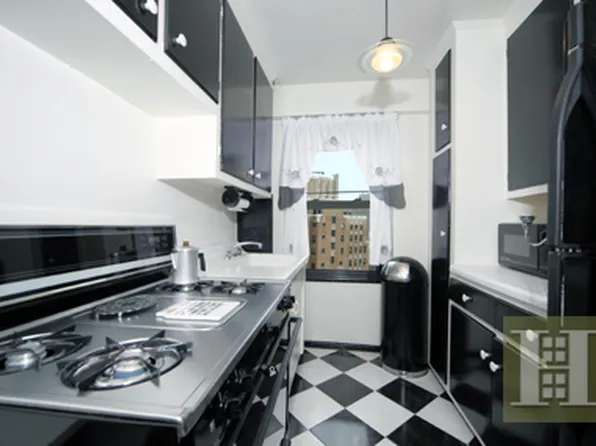 212 East Broadway image 1 of 8