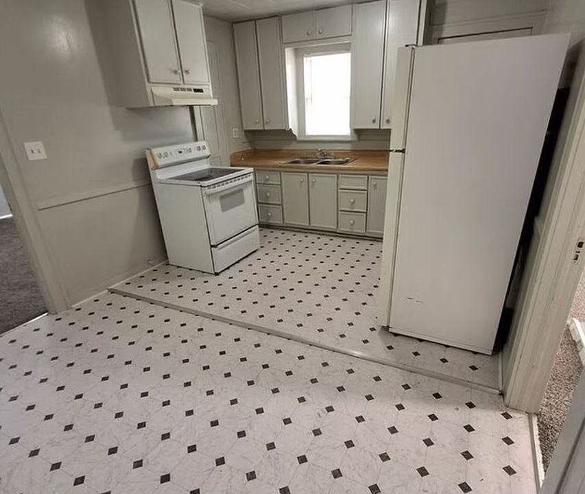 1st image of 501 S Maryland St