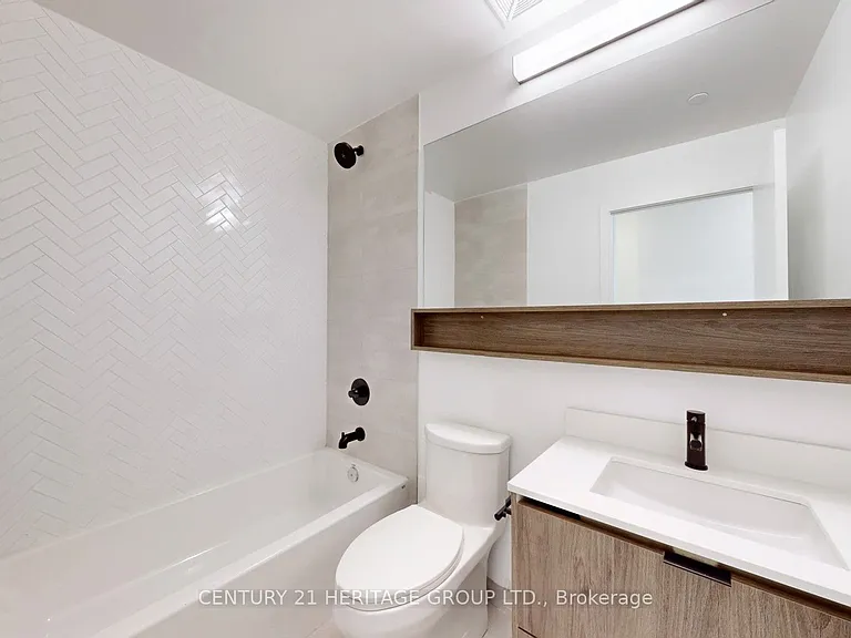 8888 Yonge St #708 — Photo 27
