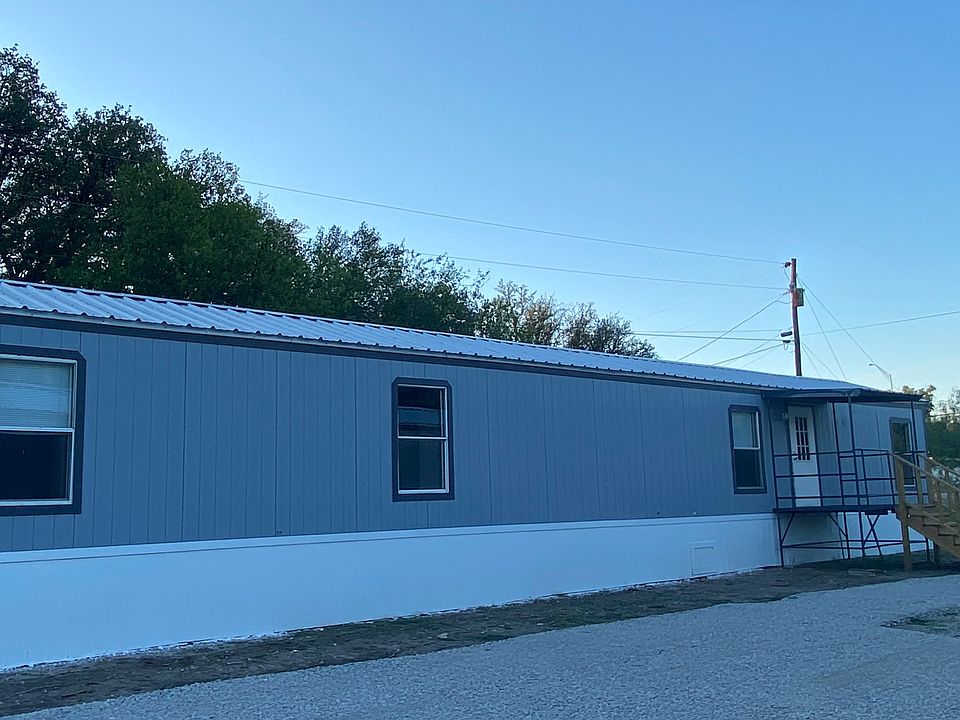 1st image of 340 Live Oak Rd #10