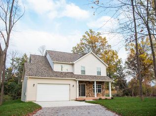 758 Hyatts Rd, Delaware, OH 43015