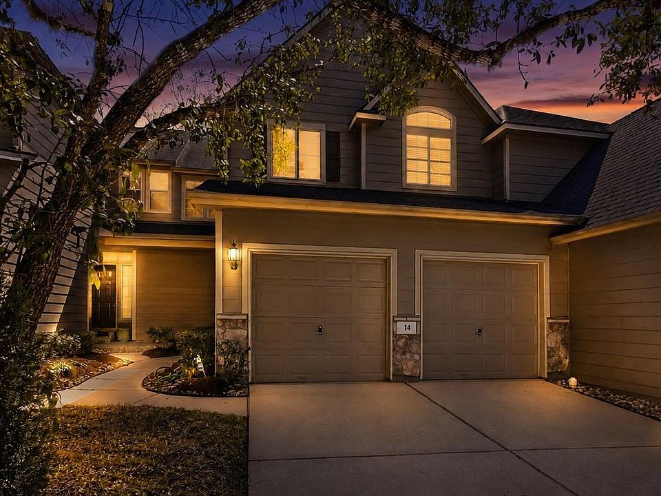 1st image of 14 Valley Oaks Cir