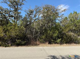 1252 Lake Blf, Canyon Lake, TX 78133