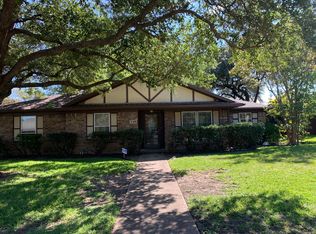 1902 Sara Ln, Richardson, TX 75081