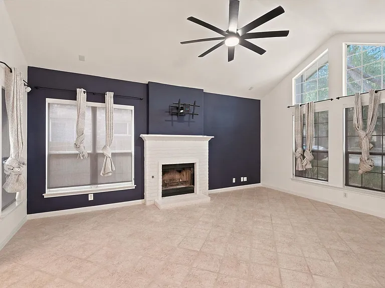 13623 Summer Glen Dr — Photo 17