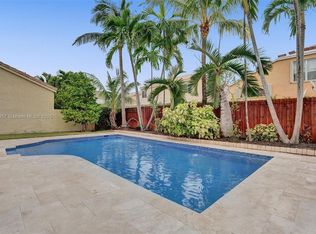 725 NW 156th Ave, Pembroke Pines, FL 33028