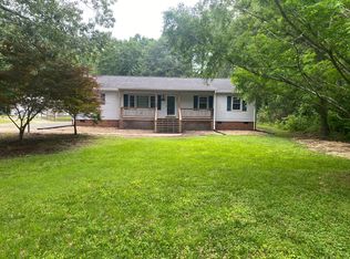 7816 Timber Dr, Quinton, VA 23141